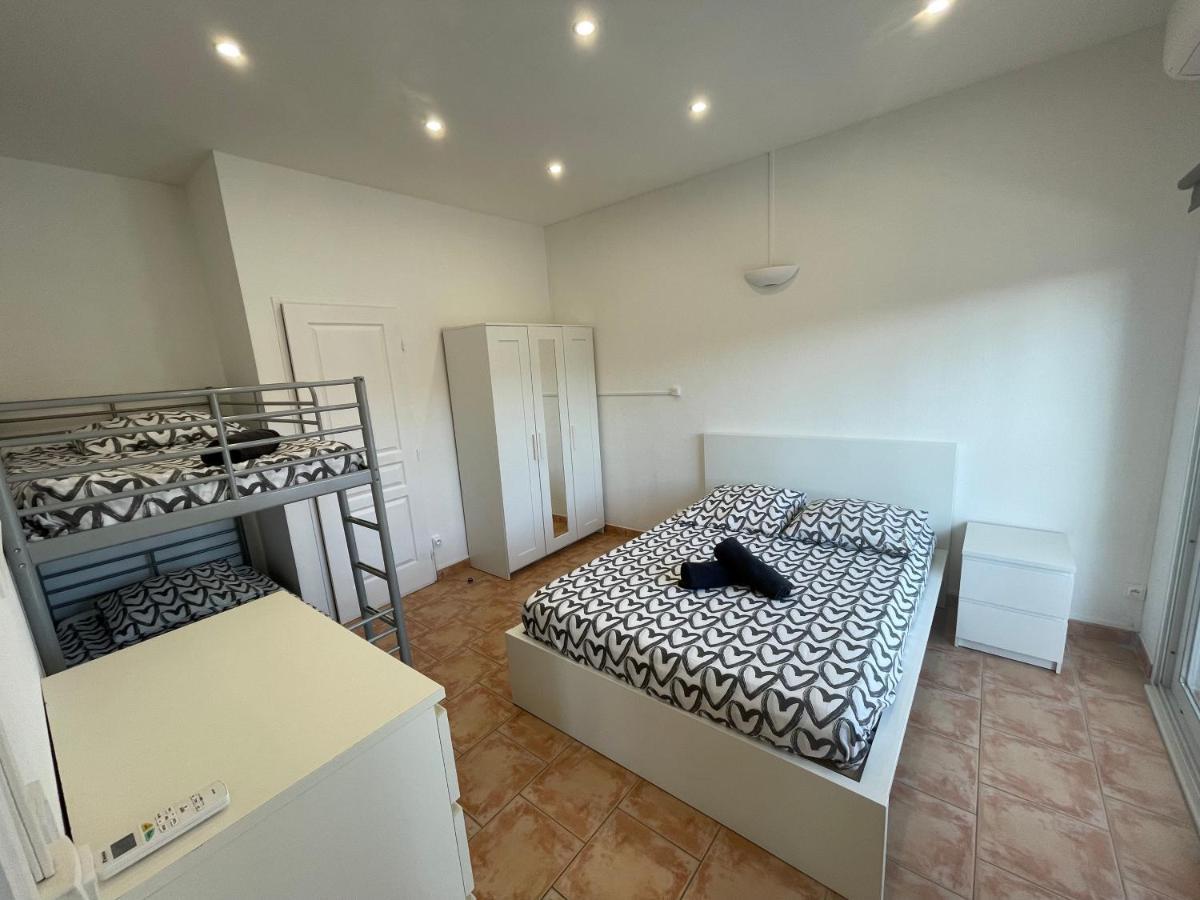 Residence San Paolisa Hyeres Exterior photo