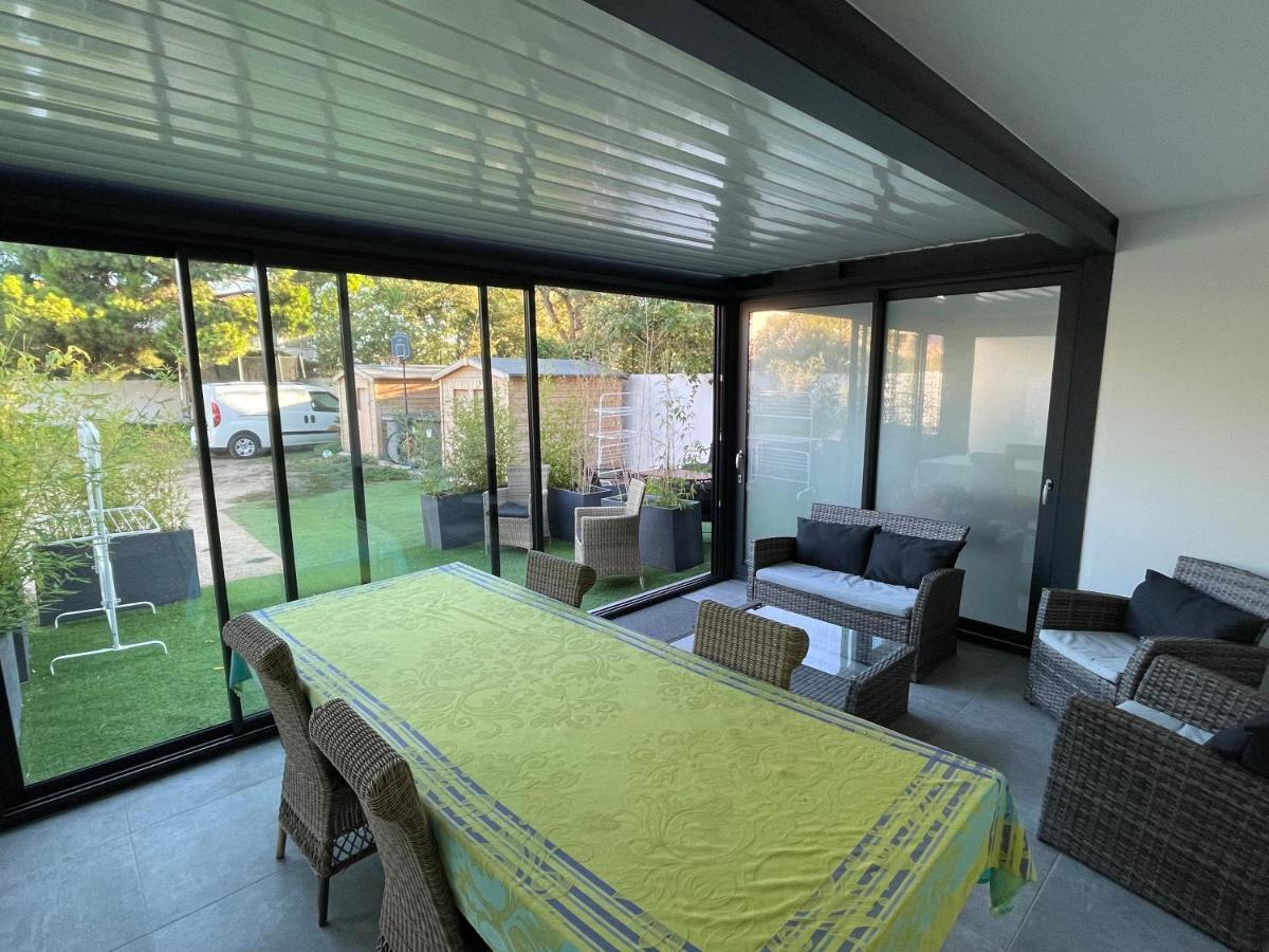 Residence San Paolisa Hyeres Exterior photo