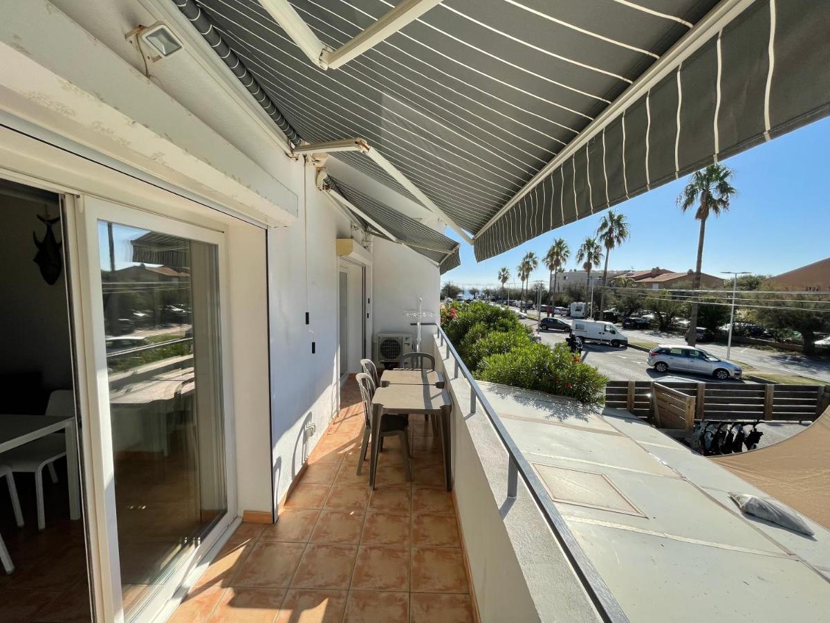 Residence San Paolisa Hyeres Exterior photo