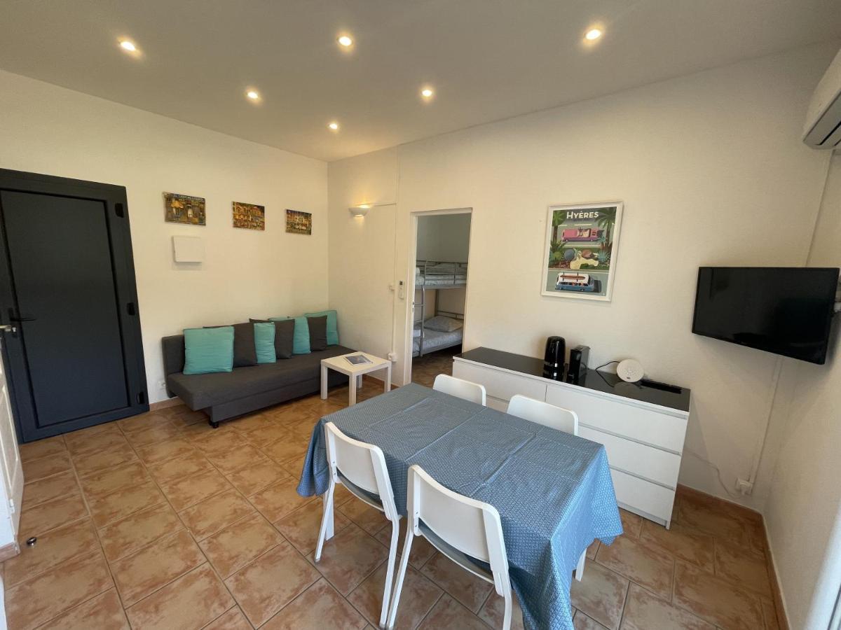 Residence San Paolisa Hyeres Exterior photo